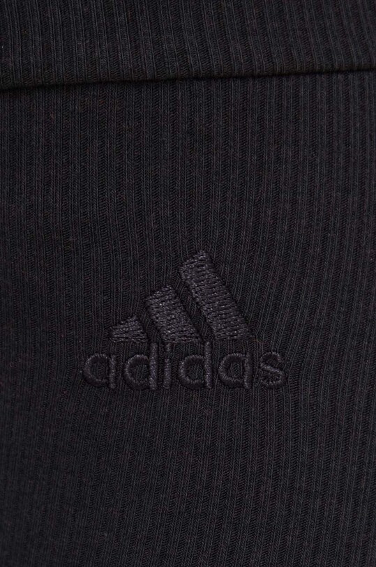 Клин adidas черен IP2281