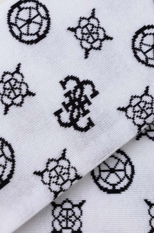 Guess skarpetki PEONY V4GZ04.KBZU0 biały SS24