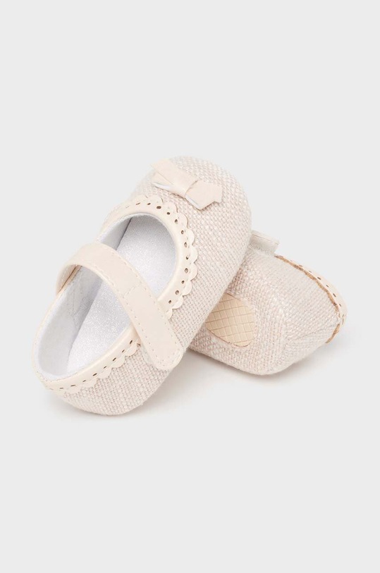 DÍVKA Kojenecké boty Mayoral Newborn 9743.2N.Newborn.PPYH béžová