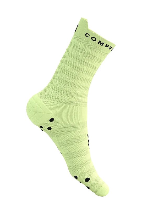 Oblačila Nogavice Compressport Pro Racing Socks v4.0 Ultralight Run High - White/Alloy XU00050B zelena