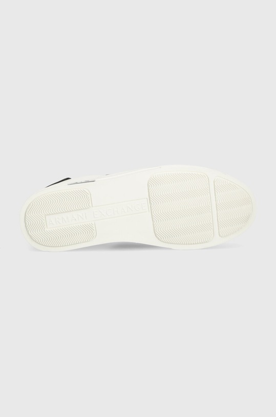 Tenisky Armani Exchange XDX027.XV791.N480 bílá