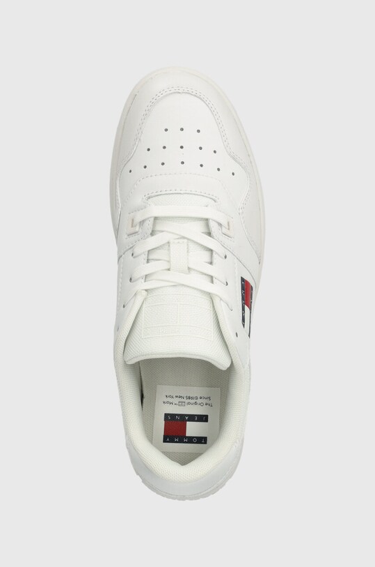 Δερμάτινα αθλητικά παπούτσια Tommy Jeans TJW RETRO BASKET ESS λευκό EN0EN02505