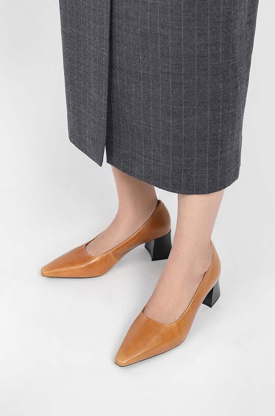 Vagabond Shoemakers czółenka skórzane ALTEA 5740.001.22