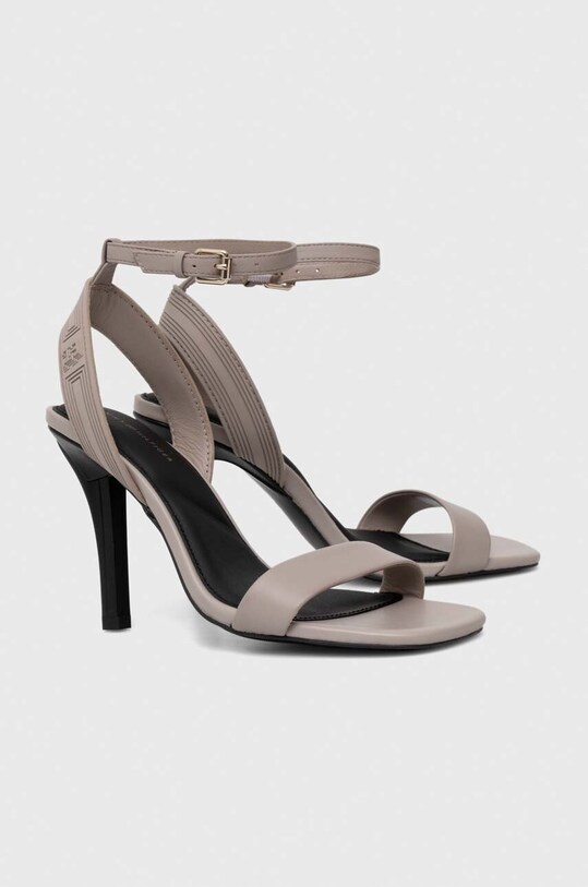 Сандалі Tommy Hilfiger SPORTY LEATHER HIGH HEEL SANDAL FW0FW07795 сірий SS24