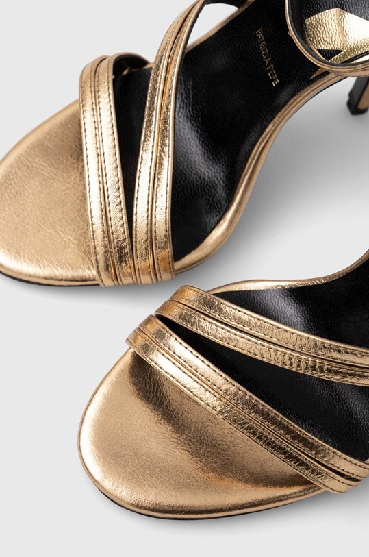 Patrizia Pepe sandały skórzane złoty 8X0005.L031.Y442