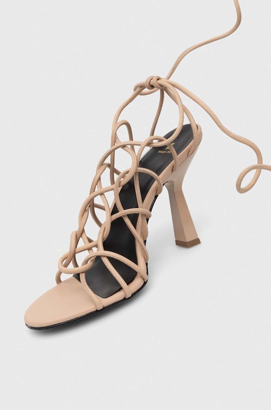Patrizia Pepe sandały skórzane 8X0067.L048.B743 beżowy SS24