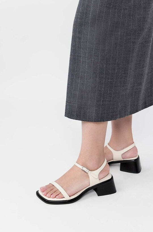 Vagabond Shoemakers sandale de piele INES 5311.101.02 bej