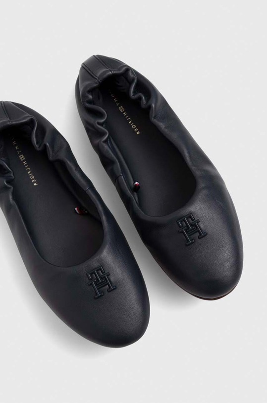Tommy Hilfiger baleriny skórzane TH ELEVATED ELASTIC BALLERINA granatowy FW0FW07882