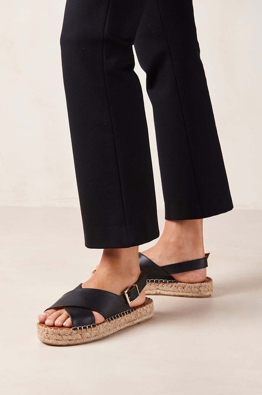 Alohas sandały skórzane Crossed ESWG1.25