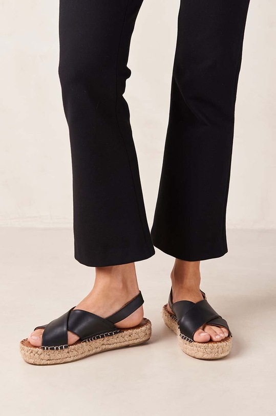 Alohas sandały skórzane Crossed ESWG1.25