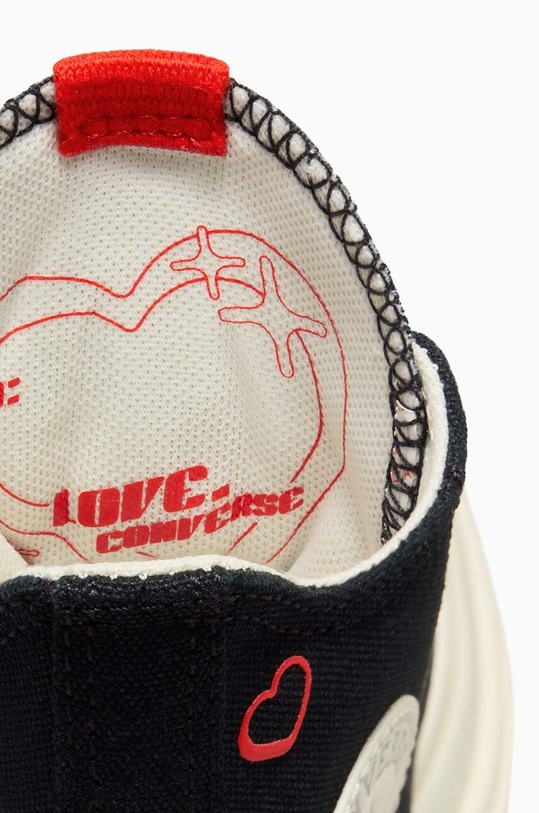 Kecky Converse Run Star Legacy CX Platform Y2K Heart černá A09112C