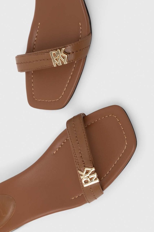 Obuwie Dkny sandały skórzane Ella K1480996.BRN brązowy