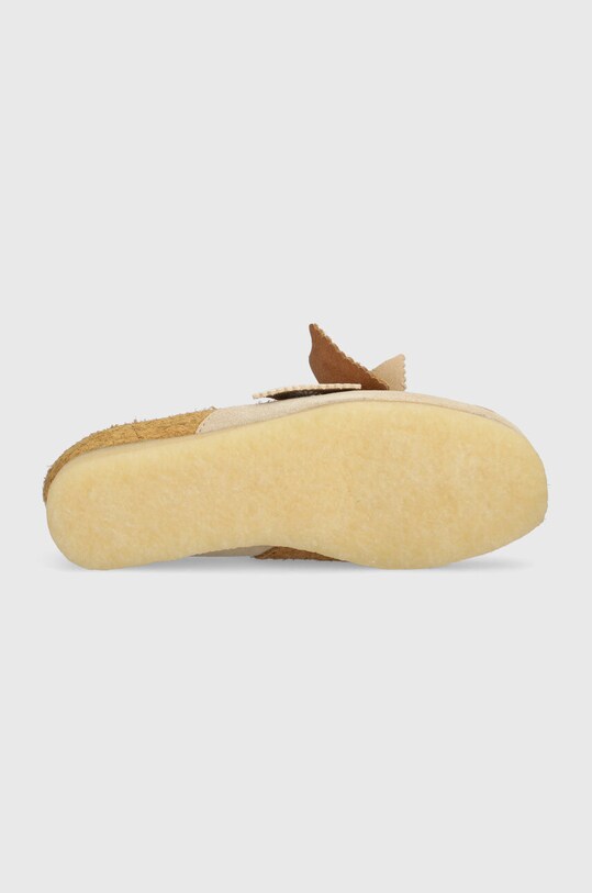 Μοκασίνια σουέτ Clarks Originals Wallabee 26176524 καφέ