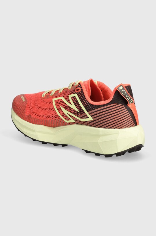 Obuwie New Balance buty do biegania FuelCell Venym WTVNYMP WTVNYMP pomarańczowy