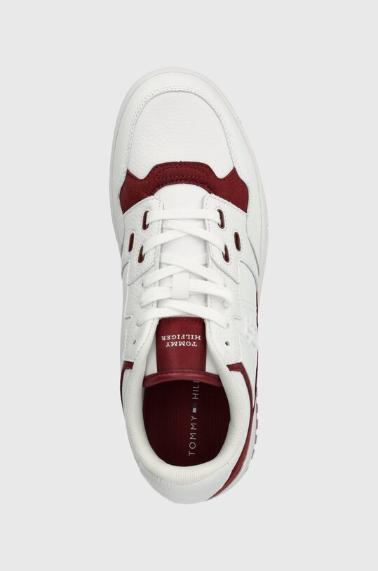 Кожаные кроссовки Tommy Hilfiger TH BASKET STREET LTH белый FM0FM04874