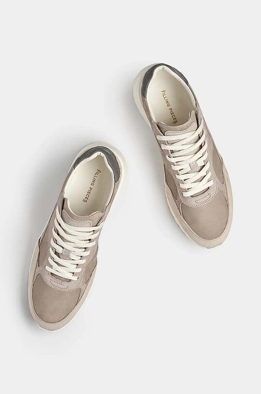 Замшевые кроссовки Filling Pieces Jet Runner 17127361002 серый