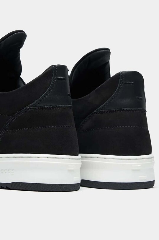 Filling Pieces sneakersy zamszowe Low Top Base czarny 10120591861