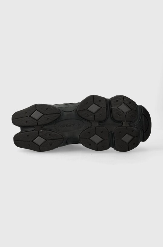 New Balance 9060 Triple Black Leather U9060NRI black