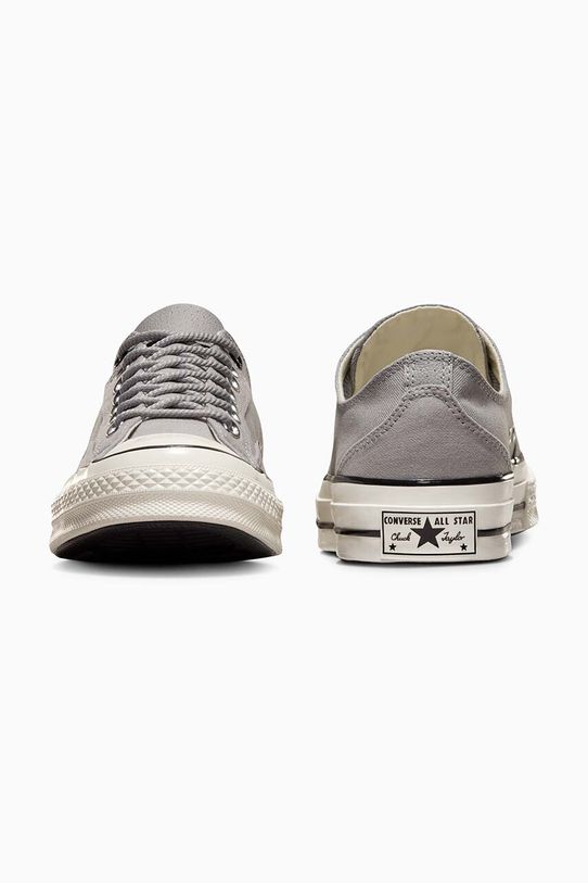 Shoes Converse plimsolls Chuck 70 OX Totally A08763C gray