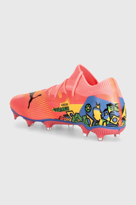 Обувь Обувь для футбола Puma korki Futura 7 Match 107840. розовый