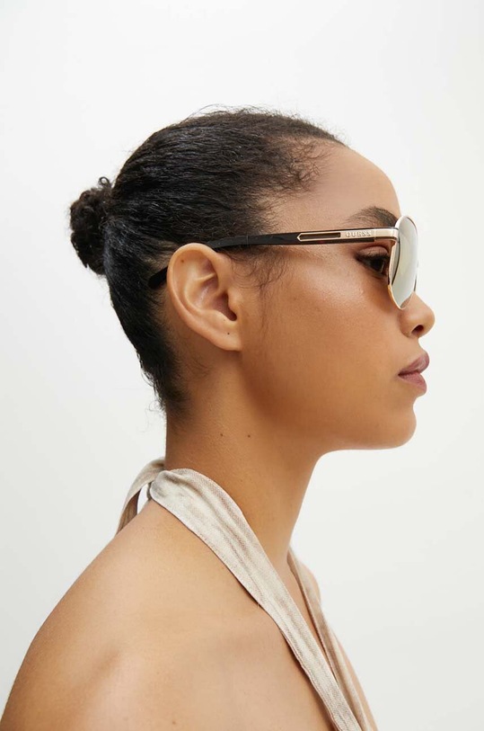 Slnečné okuliare Guess GF0247.32G zlatá