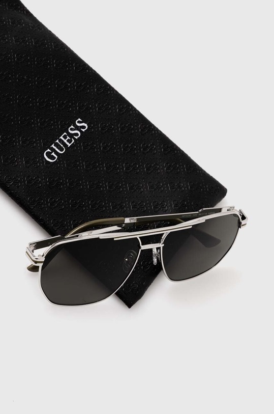 Солнцезащитные очки Guess зелёный GF0230.10N