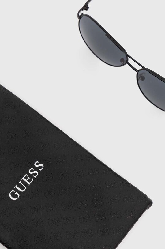 Сонцезахисні окуляри Guess чорний GF0231.02A