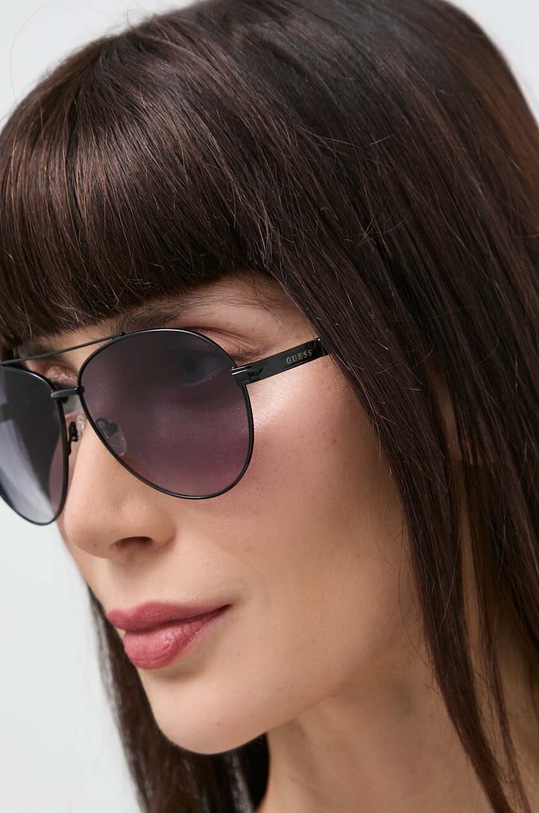 Guess okulary przeciwsłoneczne GF0221.01B