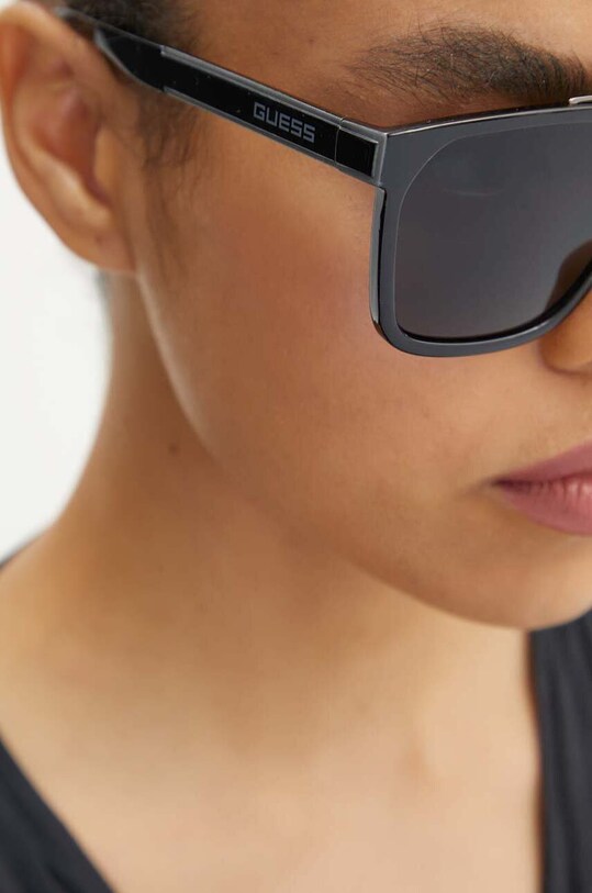 Guess okulary przeciwsłoneczne GF0253.01A