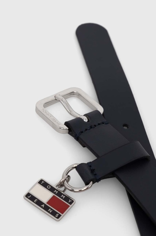 Tommy Jeans pasek skórzany AW0AW15837 granatowy SS24