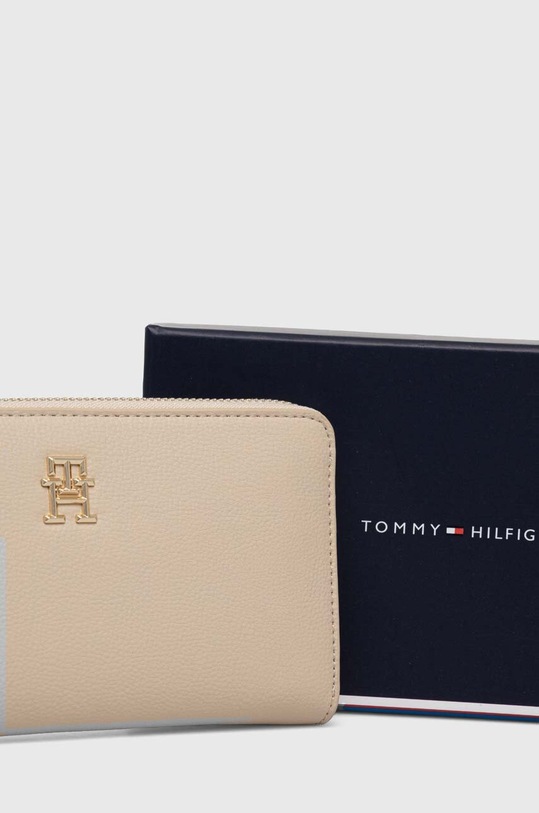Гаманець Tommy Hilfiger AW0AW16093 бежевий