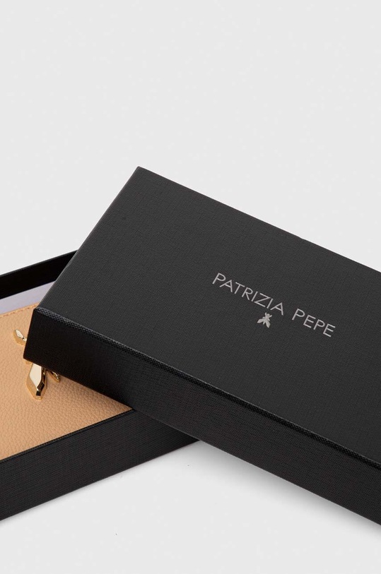 Patrizia Pepe portfel skórzany beżowy 8Q0017.L001