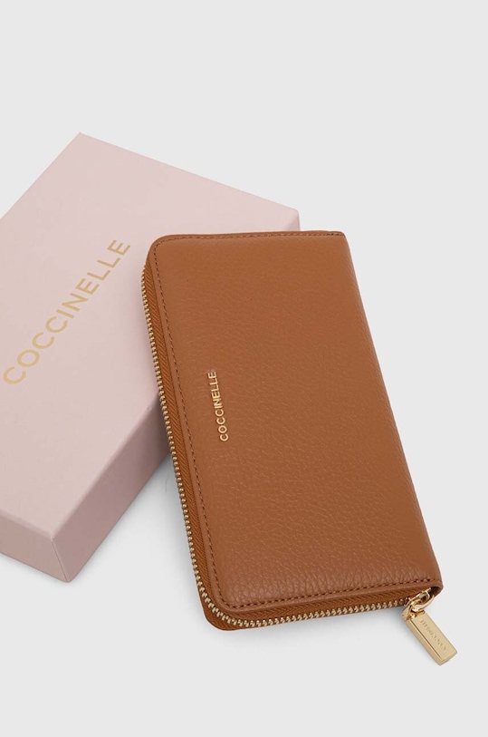 Coccinelle portfel skórzany brązowy E2.MW5.11.32.01