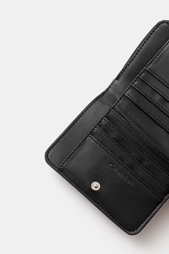 Accesorii Calvin Klein portofel K60K611937 negru