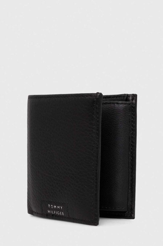 Kožená peňaženka Tommy Hilfiger AM0AM12190 čierna SS24
