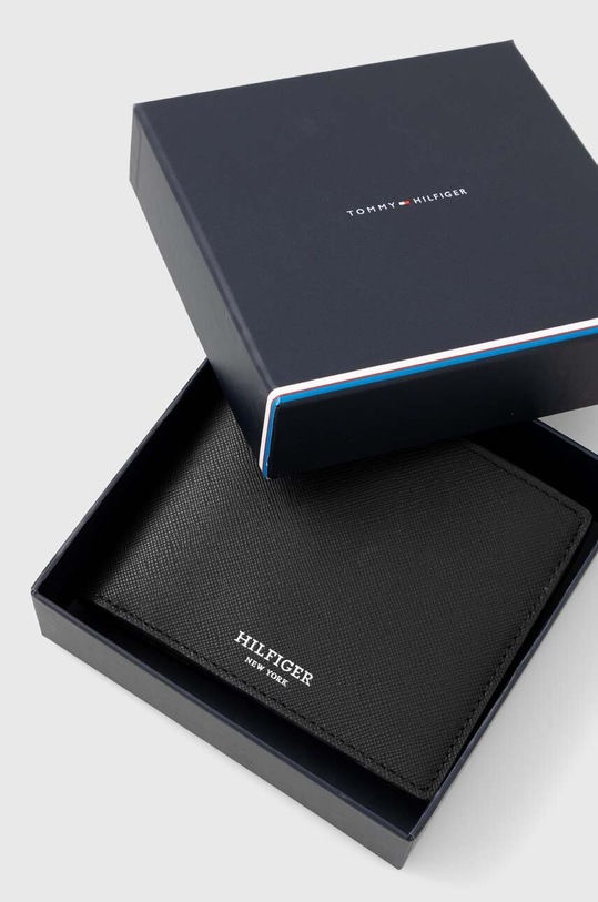 Kožená peněženka Tommy Hilfiger černá AM0AM12196