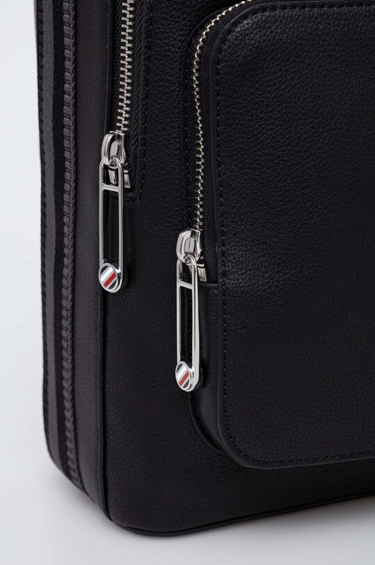 Batoh Tommy Hilfiger černá AW0AW15719