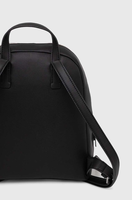 Doplnky Ruksak Calvin Klein K60K611363 čierna