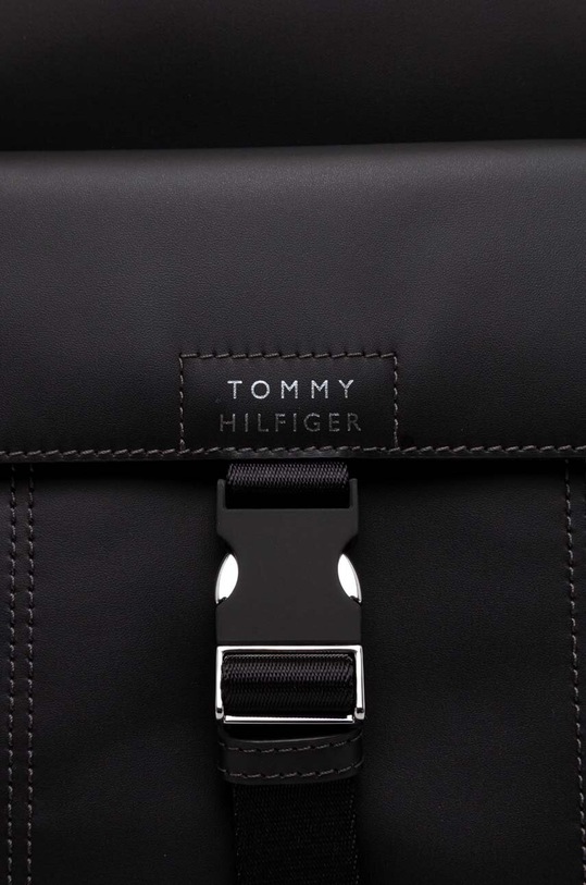 Kožený batoh Tommy Hilfiger černá AM0AM11823