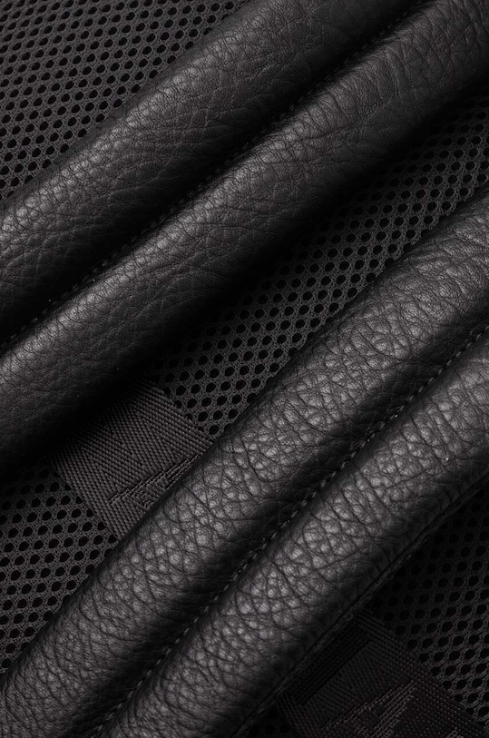 Batoh Armani Exchange černá 952635.4R839