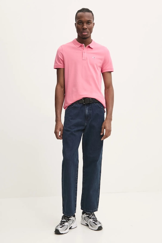 Памучна тениска с яка Tommy Jeans DM0DM18312 розов AW24