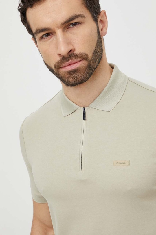 Βαμβακερό μπλουζάκι πόλο Calvin Klein κανονικό πράσινο K10K112754