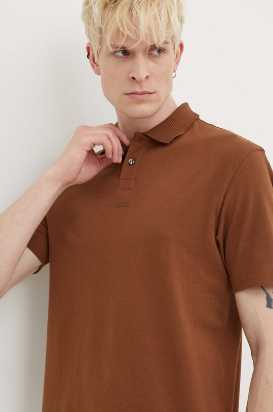 Βαμβακερό μπλουζάκι πόλο HUGO καφέ 50493206