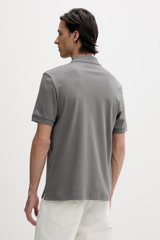 Дрехи Памучна тениска с яка HUGO 50511721 сив