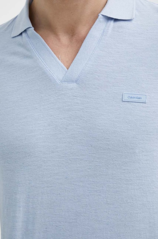 Calvin Klein polo z domieszką lnu niebieski K10K112959
