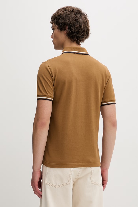Odzież Fred Perry polo bawełniane Twin Tipped Shirt M12.V46 brązowy