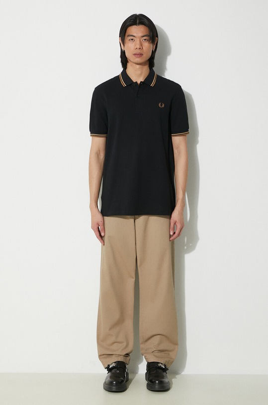 Βαμβακερό μπλουζάκι πόλο Fred Perry Twin Tipped Shirt M3600.U97 μαύρο SS24