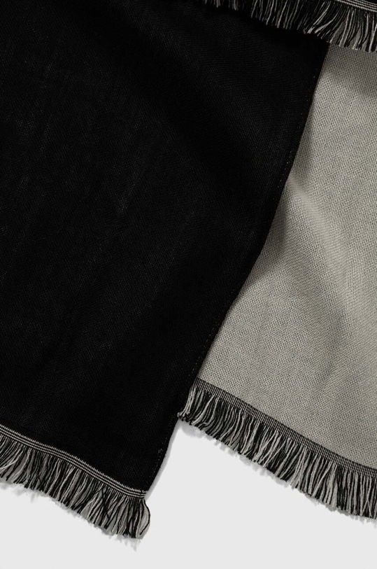 Calvin Klein szal K60K611414 czarny SS24