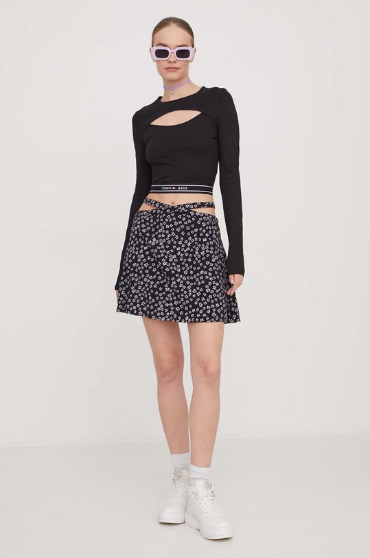 Tommy Jeans fustă DW0DW17438 negru SS24