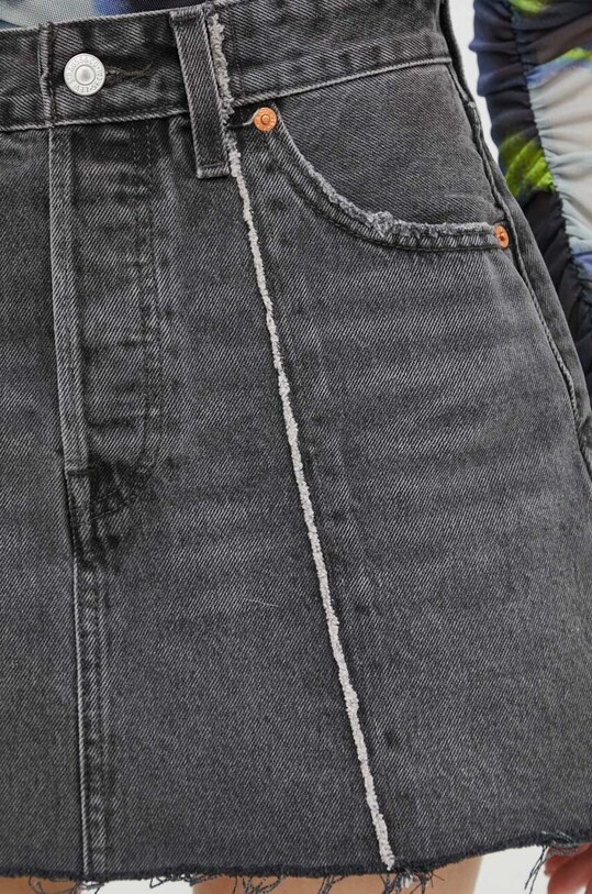Levi's fustă din denim gri A7522